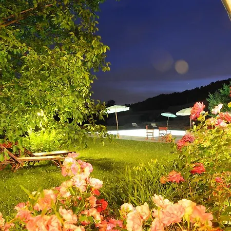 Agriturismo La Rosa Tea Farm stay *