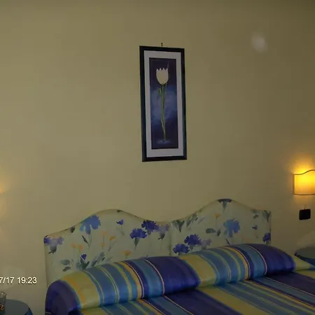 Agriturismo La Rosa Tea Urbania