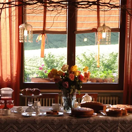 Agriturismo La Rosa Tea Urbania