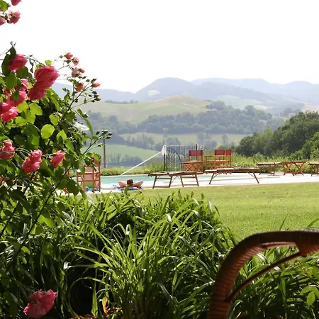 Agriturismo La Rosa Tea * Urbania