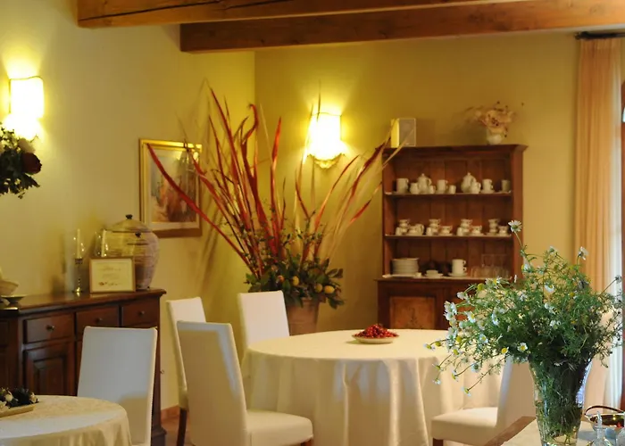 Agriturismo La Rosa Tea Agroturismo *